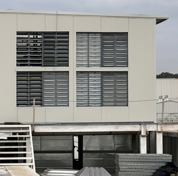 Equipo de humidificación industrial en planta